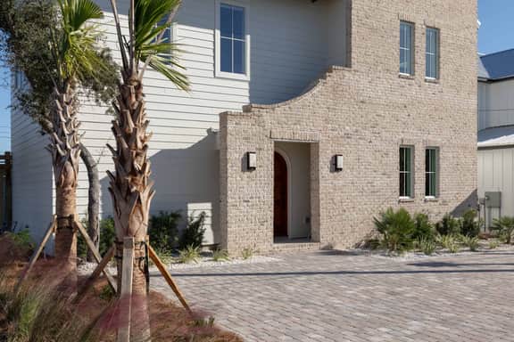 Casa Blanca - Image 2